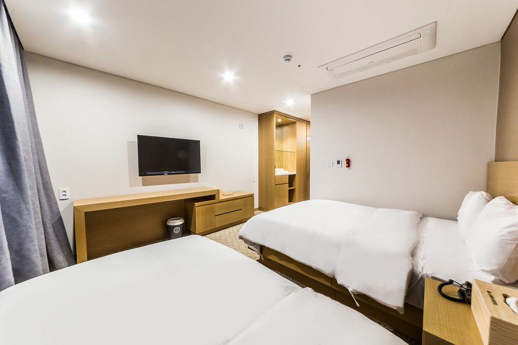 Jongno Hotel Lumia Сеул Екстериор снимка